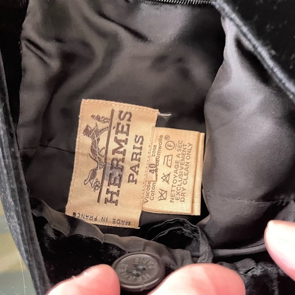 Flash Sale!🔥❄️🎄 Paris Black Velvet Skirt 40 Euro - Picture 4 of 7